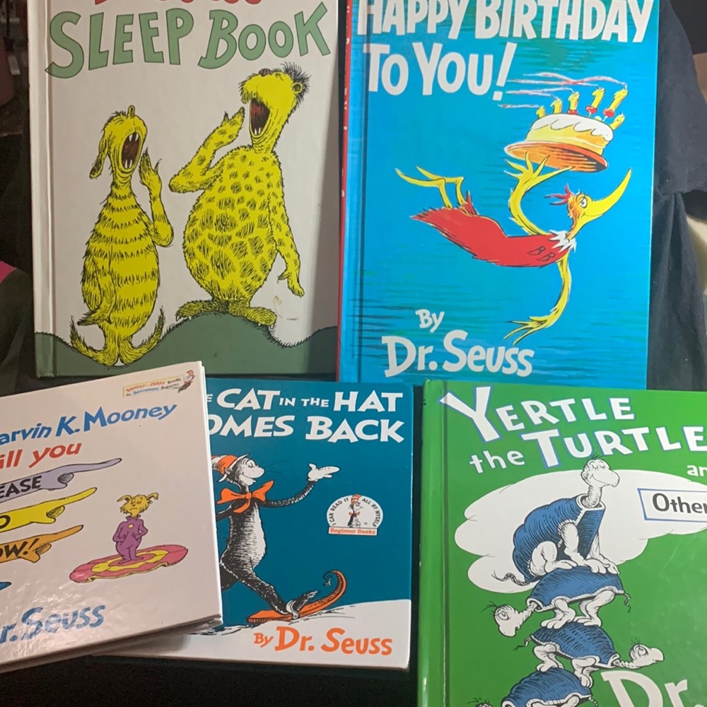 Dr seuss bundle EXCELLENT